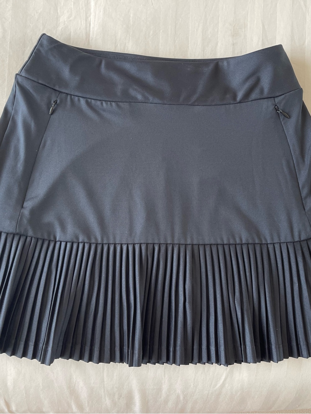 Tail Pleated Mini Skort in Black